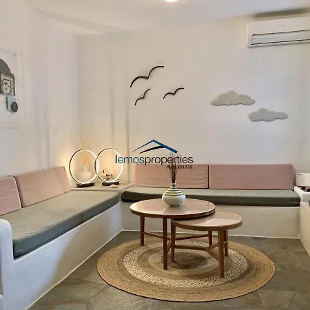 Aqua Blue, Only 100 Meters From The Of Gialiskari Ioulis