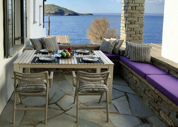 Дом отдыха Aqua Blue, Only 100 Meters From The Of Gialiskari *